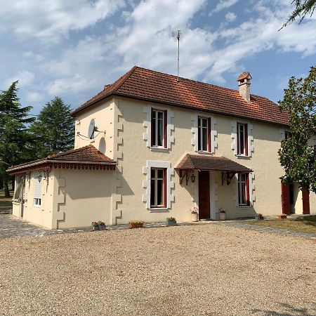 Le Pontet Bed & Breakfast Miramont-de-Guyenne ภายนอก รูปภาพ
