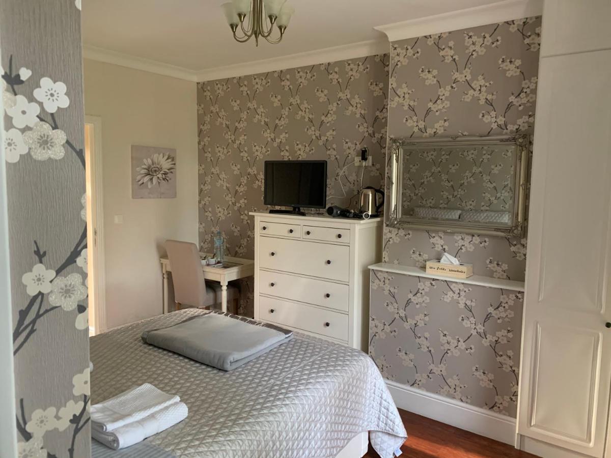 Le Pontet Bed & Breakfast Miramont-de-Guyenne ภายนอก รูปภาพ