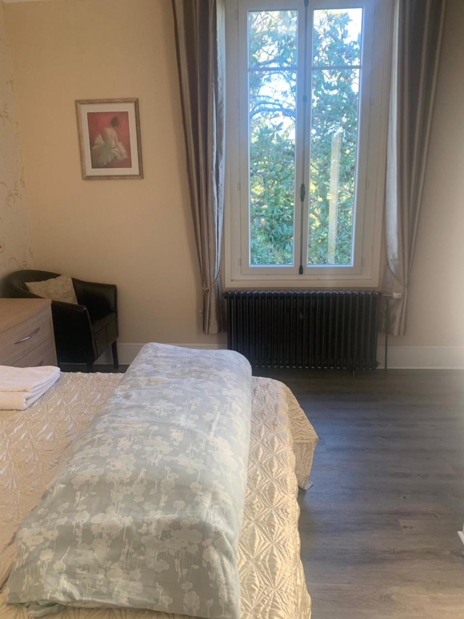 Le Pontet Bed & Breakfast Miramont-de-Guyenne ภายนอก รูปภาพ
