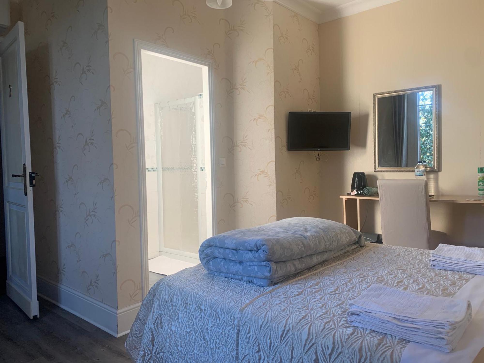 Le Pontet Bed & Breakfast Miramont-de-Guyenne ภายนอก รูปภาพ