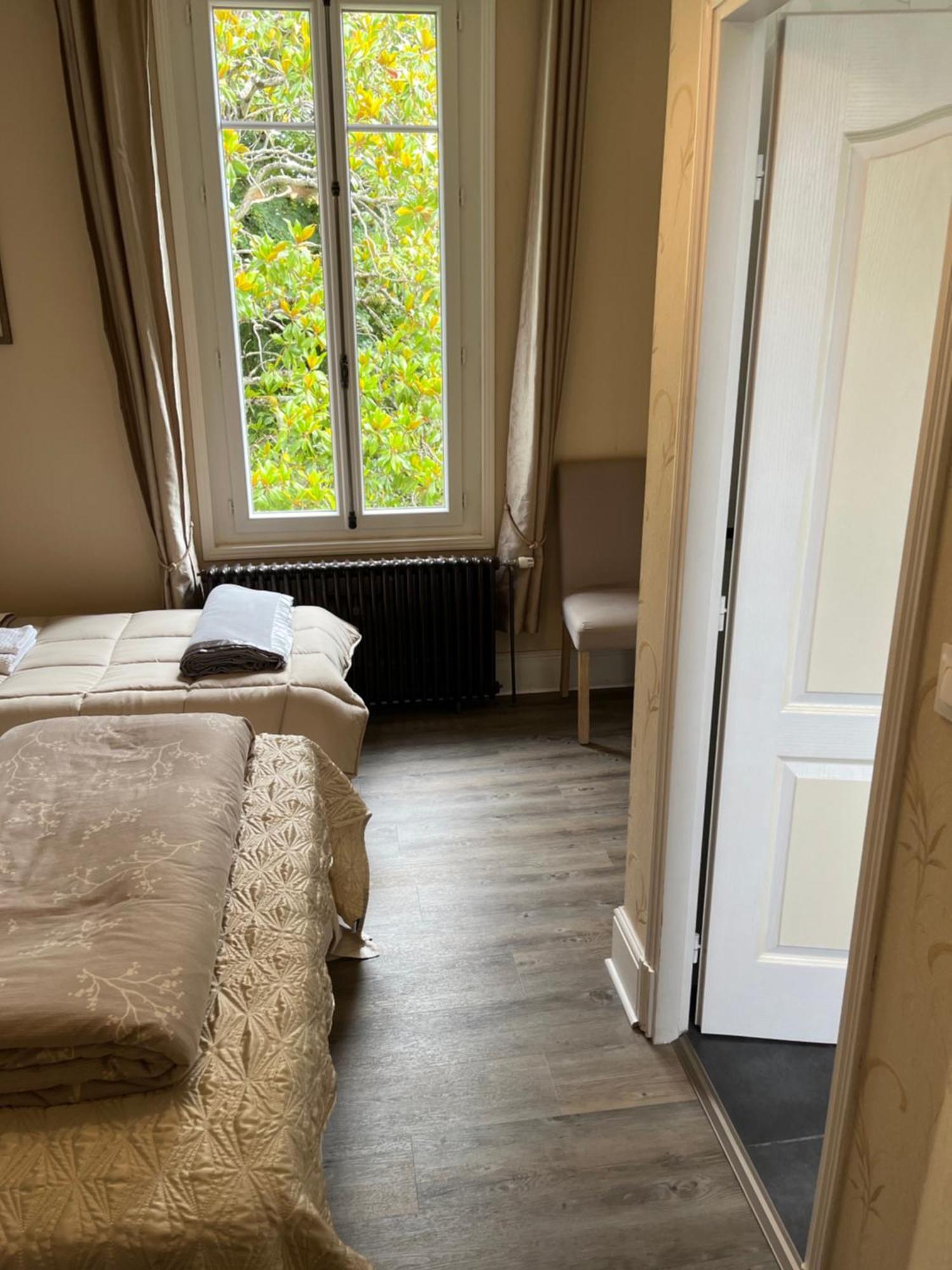 Le Pontet Bed & Breakfast Miramont-de-Guyenne ภายนอก รูปภาพ