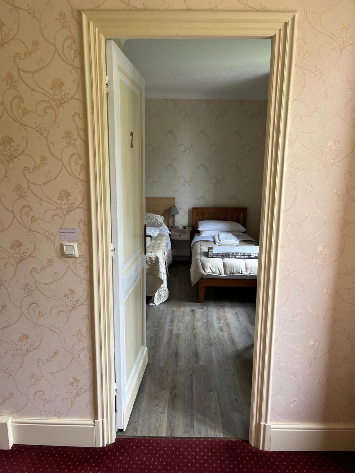 Le Pontet Bed & Breakfast Miramont-de-Guyenne ภายนอก รูปภาพ