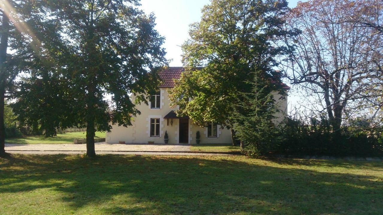 Le Pontet Bed & Breakfast Miramont-de-Guyenne ภายนอก รูปภาพ